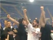 Bóng đá anh, ngoại hạng anh, lịch thi đấu euro 2012, Gattuso hát "mắng" Leonardo trong ngày Milan đăng quang